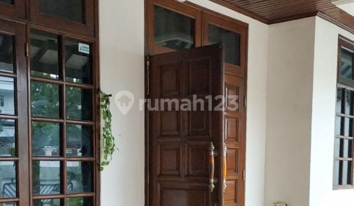 Rumah Luas Siap Huni di Villa Delima Lebak Bulus