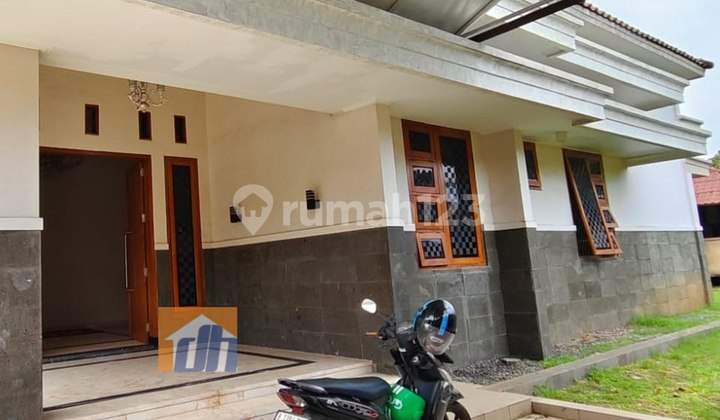 Dijual Cepat Rumah Cantik Siap Huni Dengan Banyak Fasilitas Disekitarnya Dijual Cepat Rumah Cantik Siap Huni Dengan Banyak Fasilitas Disekitarnya