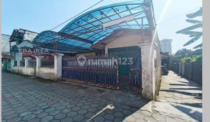 Rumah Siap Huni Lokasi Tengah Kota Solo, Sondakan Laweyan 1