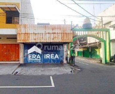 Ruang Usaha Strategis Lokasi Tengah Kota, Pasar Kliwon, Solo 3
