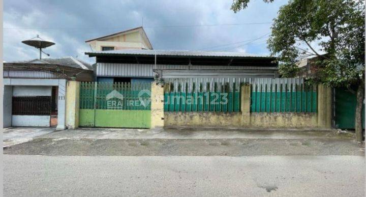 Gudang Strategis Lokasi Tengah Kota, Banjarsari, Solo  2