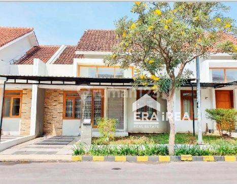 Rumah Cantik Semi Furnished Lokasi Solo Barat, Kartosuro 1