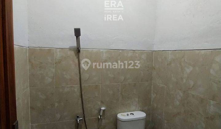Rumah Cantik Terawat Siap Huni Lokasi Solo Barat, Teras, Boyolali 6