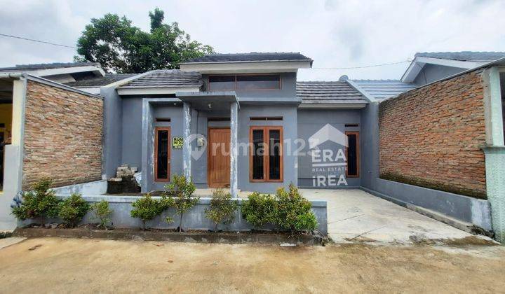 Rumah Cantik Terawat Siap Huni Lokasi Solo Barat, Teras, Boyolali 8