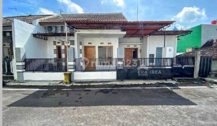 Rumah Cantik Siap Huni Lokasi Sragen Kulon, Sragen  5