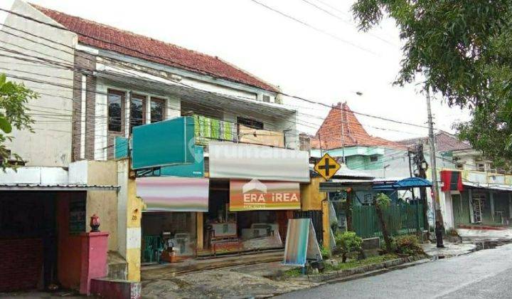 Rumah dan Ruang Usaha Dijual Di Solo, Dekat Solo Paragon Mall 1