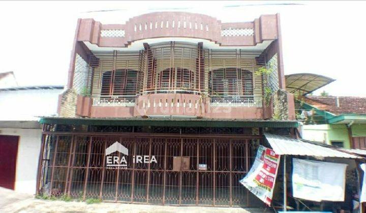 Rumah Dijual Di Solo, Dekat Pasar Gede, Jebres.
 2