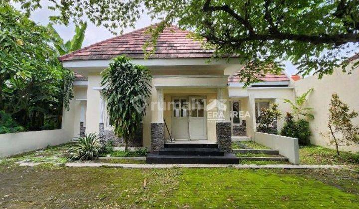 Rumah Dijual Di Solo, Dekat Solo Grand Mall, Laweyan. 2