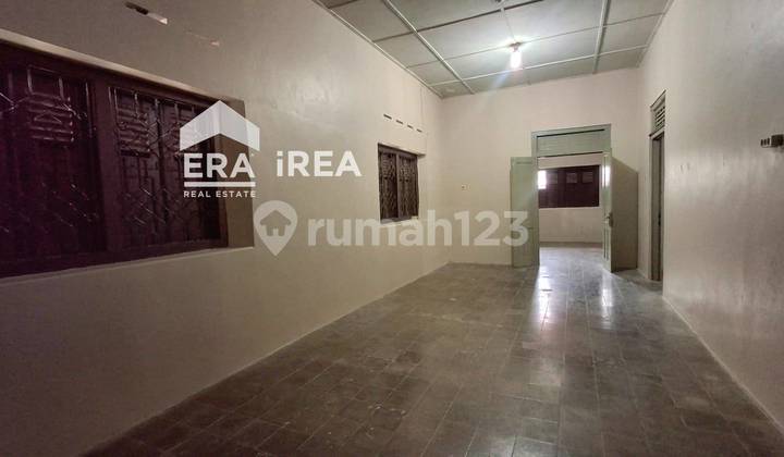 For Rent: Business Space in Solo Near Manahan Stadium