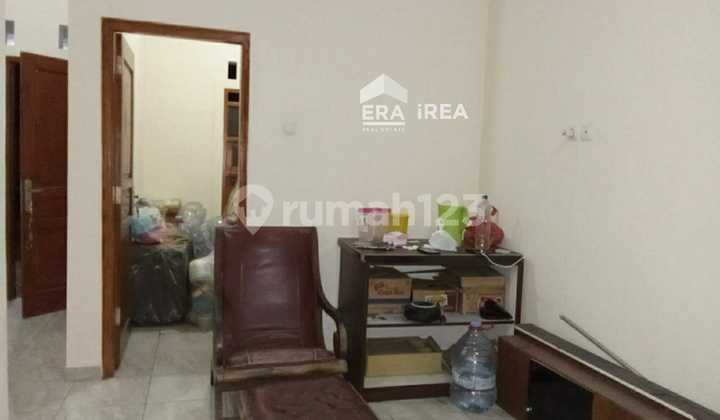 House for Sale in Solo Near Sheikh Zayed Mosque 2