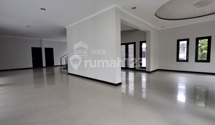 Luxury Yogyakarta House for Sale Near Hyatt Hotel 2