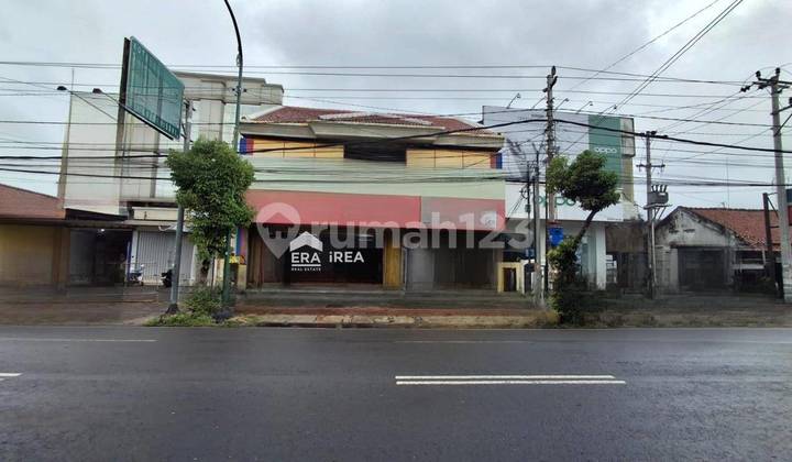 Ruang Usaha Disewakan di Jogja Dekat Alun-Alun Kidul Ruang Usaha Disewakan di Jogja Dekat Alun-Alun Kidul