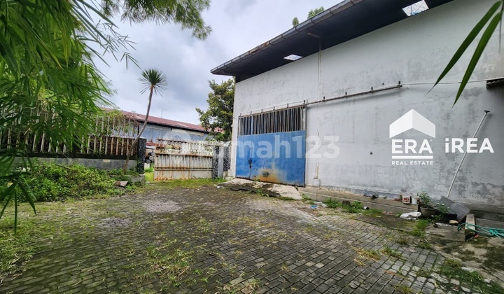 Disewakan Gudang di Solo Dekat Pasar Gede Disewakan Gudang di Solo Dekat Pasar Gede