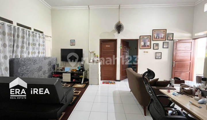 Dijual Rumah Solo Dekat Hotel Alana 2