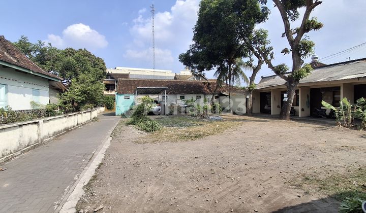 Yogyakarta Land for Sale Near Ambarukmo Plaza