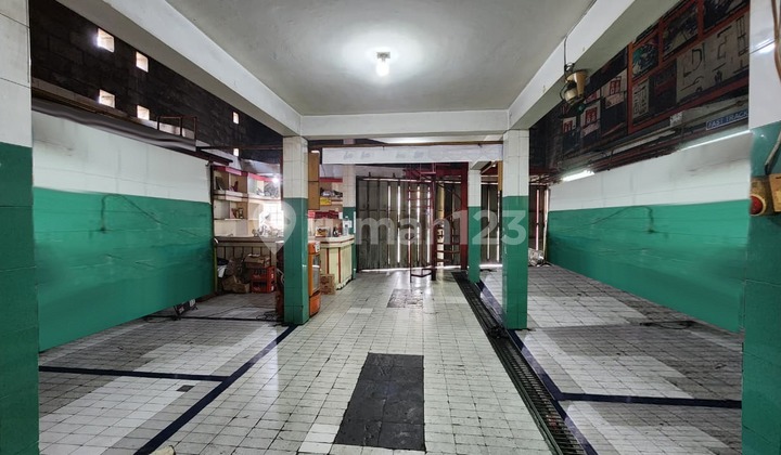 Ruang Usaha Solo Dekat Pasar Klewer Ruang Usaha Solo Dekat Pasar Klewer