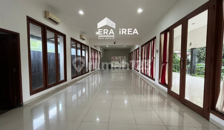 Business Space in Solo City near Manahan and Solo Paragon Mall Business Space in Solo City near Manahan and Solo Paragon Mall