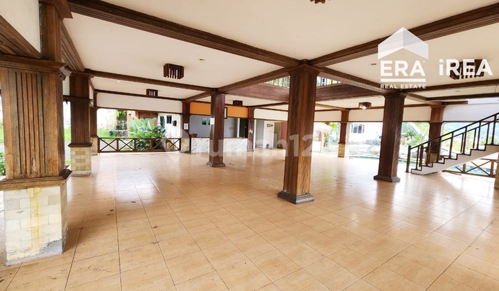 Villa Rental in Tawangmangan Near Atsiri House