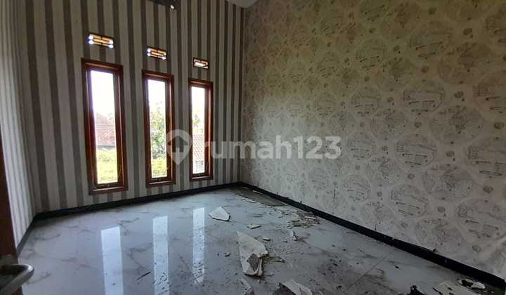 House for Sale in Solo Near Kayuapak Market 2