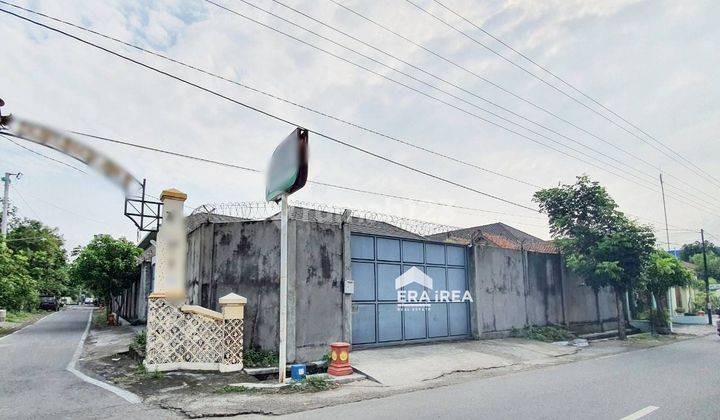 Gudang Murah Meriah Sumber Solo Dekat Exit Toll Colomadu 5