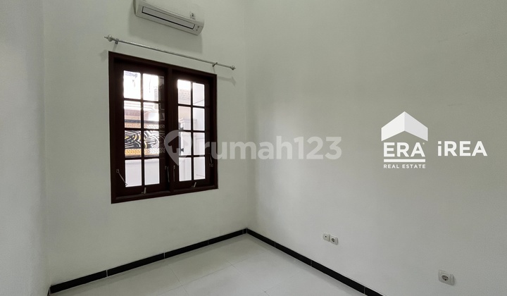 House for Rent in New Solo Near Luwes Gentan