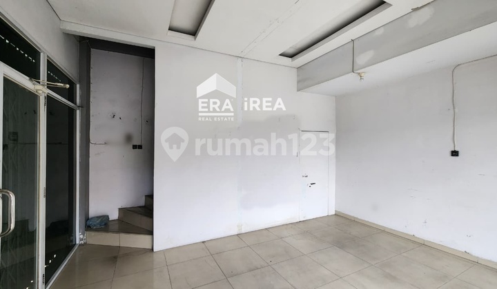 Ruko Disewakan di Solo Dekat Solo Square Mall Ruko Disewakan di Solo Dekat Solo Square Mall
