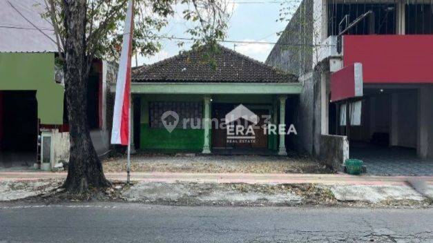 Ruang Usaha area Pusat Bisnis dekat Taman Pancasila Karanganyar 1