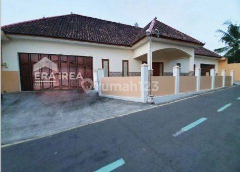 Rumah Mewah Murah Solo Karanganyar Dekat Karanganyar Kota 1