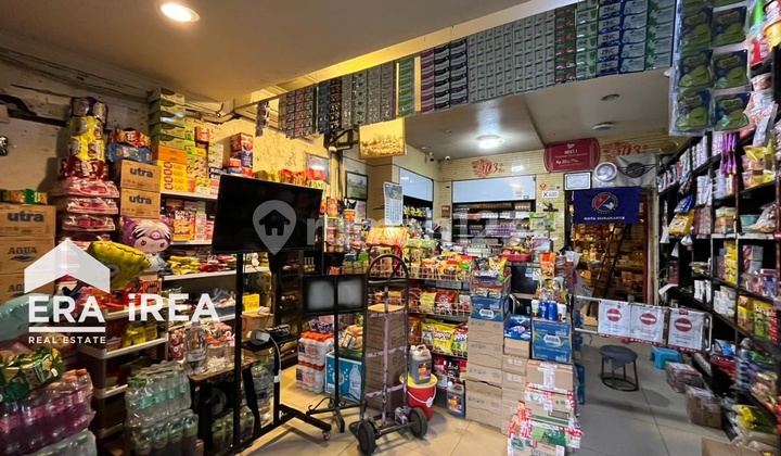 Ruang Usaha Solo Murah Area Pasar Gedhe Solo Ruang Usaha Solo Murah Area Pasar Gedhe Solo