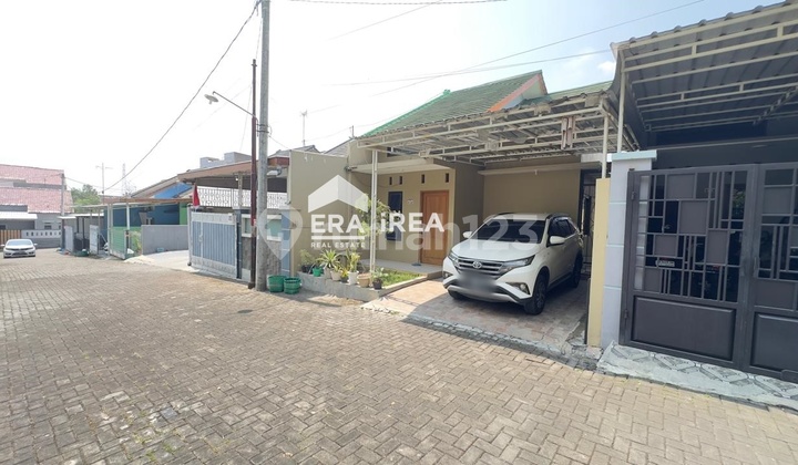 Affordable House in Solo Near Taman Jaya Wijaya