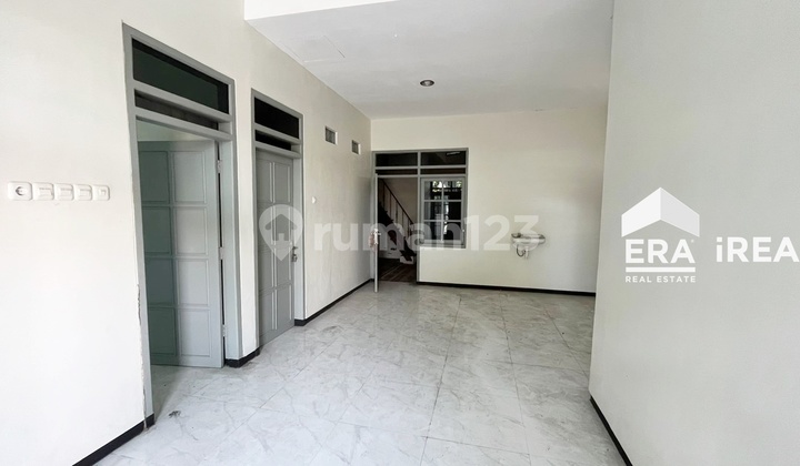 Sewa Rumah Solo Dekat Lapangang Baturan Colomadu 2