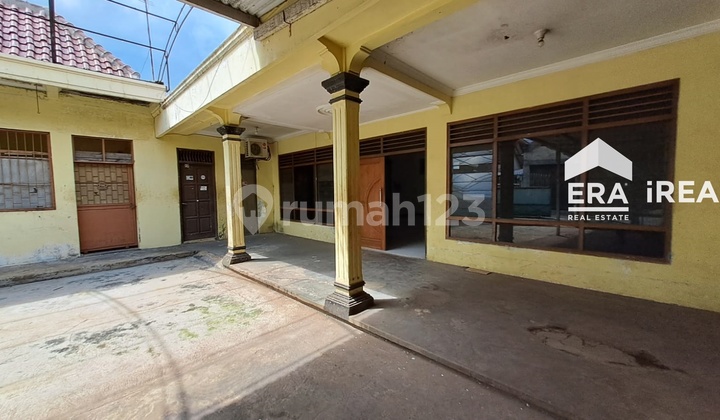 Dijual Rumah dan Ruang Usaha di Solo Dekat Rs Panti Waluyo