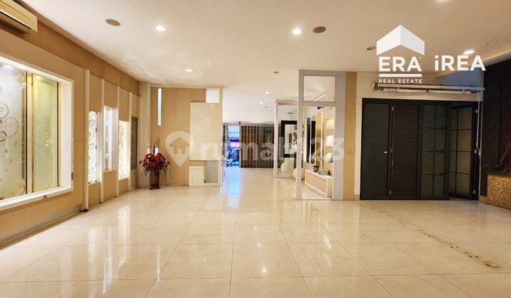 Sewa Ruang Usaha Solo Dekat Balai Kota Solo