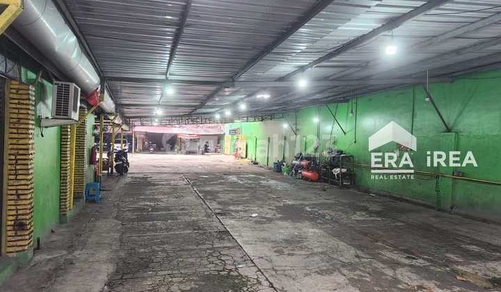 Disewakan Ruang Usaha di Solo Dekat Superindo Jajar
