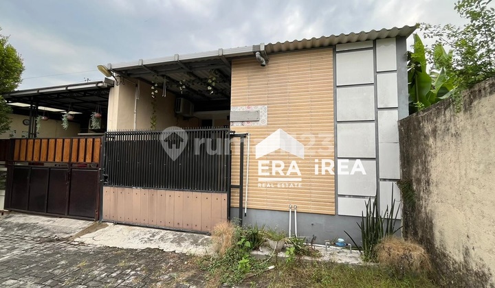 Affordable Cluster House in Solo Near UNISRI Campus 2