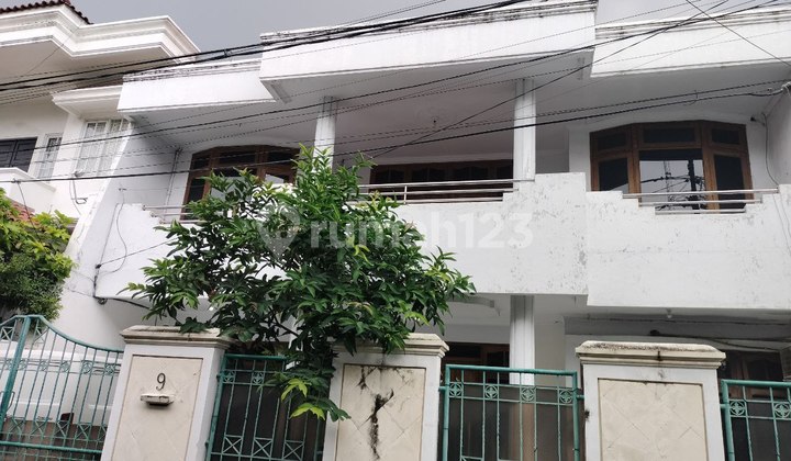 Rumah Terawat Dalam Perumahan di Kelapa Gading