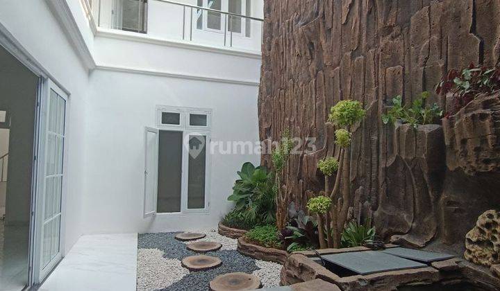 Rumah Baru Direnov Like New Murah Dekat Jl Kalimalang 11