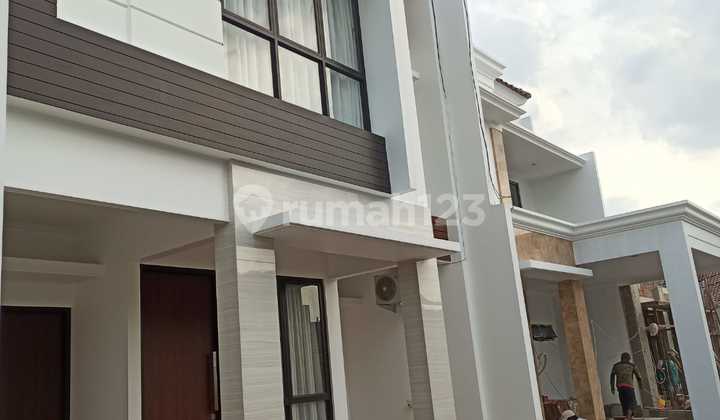 Last Unit New House Town House in Rawamangun 2