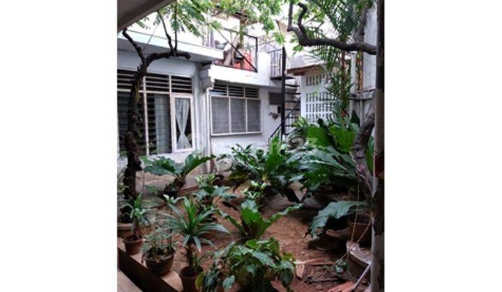 Rumah Tua Murah Hitung Tanah di Menteng 2