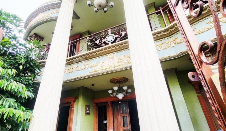 Rumah Besar Apik Siap Huni Pinggir Jalan Cilangkap Rumah Besar Apik Siap Huni Pinggir Jalan Cilangkap