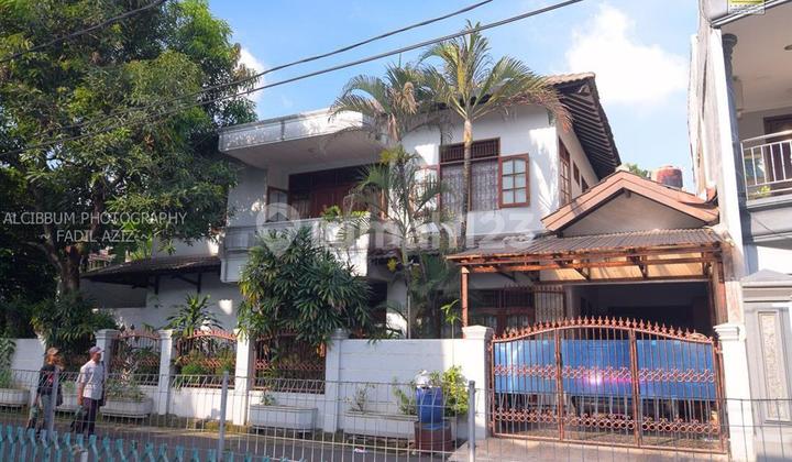 Jual Murah Rumah Besar Terawat di Cipayung