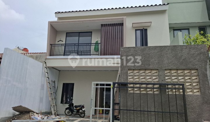 Rumah Baru Minimalis Dalam Perumahan di Serua, Ciputat