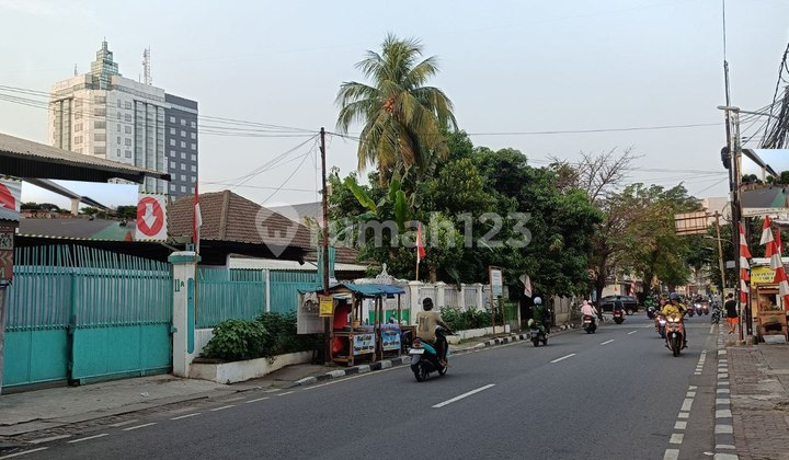 Harga NJOP Tanah Komersial Pinggir Jalan Utan Kayu Raya