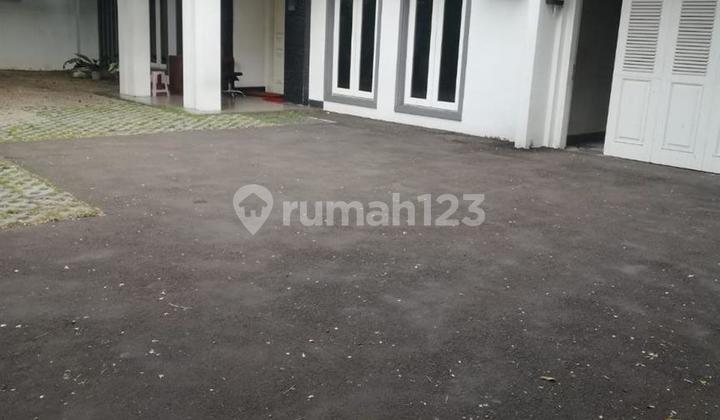Jual Cepat Murah Rumah Siap Huni Ada Pool Pinggir Jalan di Jalan Bangka, Kemang 2