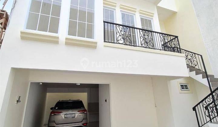 Rumah Brand New Spec Premium di Kayu Putih 1