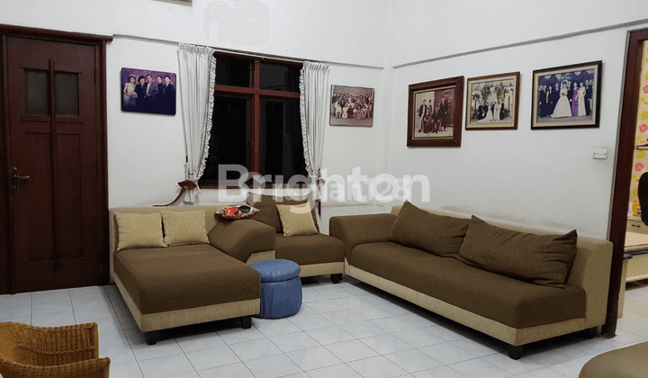 9M Dijual Rumah Taman Kusuma Bangsa Pusat Kota Surabaya 2