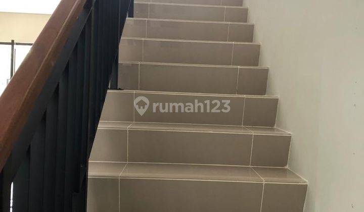Ruko 2 lantai di Premier Estate 2 Jatiwarna Bekasi 15