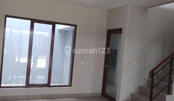 Rumah baru 2 lantai di Pavilia Premier Estate 2 Jatiwarna 5
