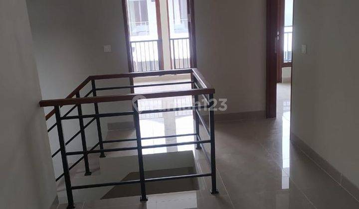 Rumah baru 2 lantai di Pavilia Premier Estate 2 Jatiwarna 13