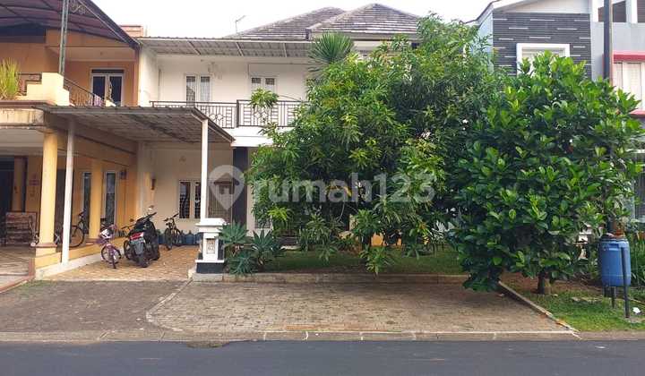 Rumah 2 Lantai di Cluster Amsterdam Kota Wisata Cibubur